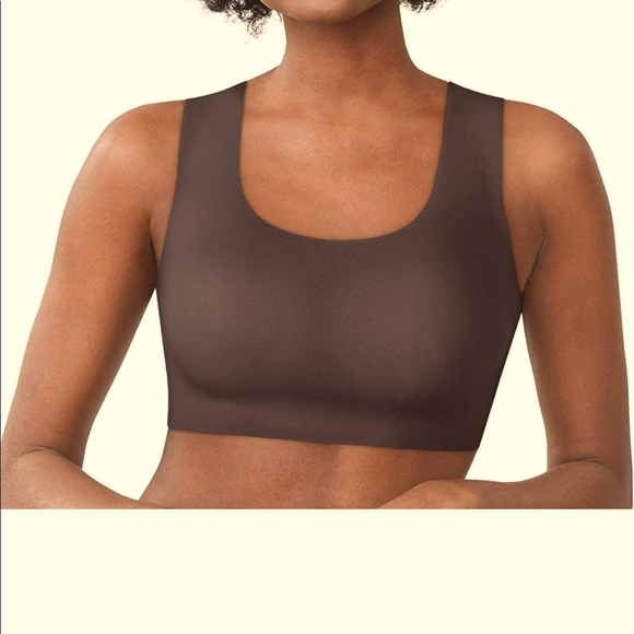 Bali Other - Bali Comfort Revolution Easylite Seamless Wireless Bra Size Large NWOT